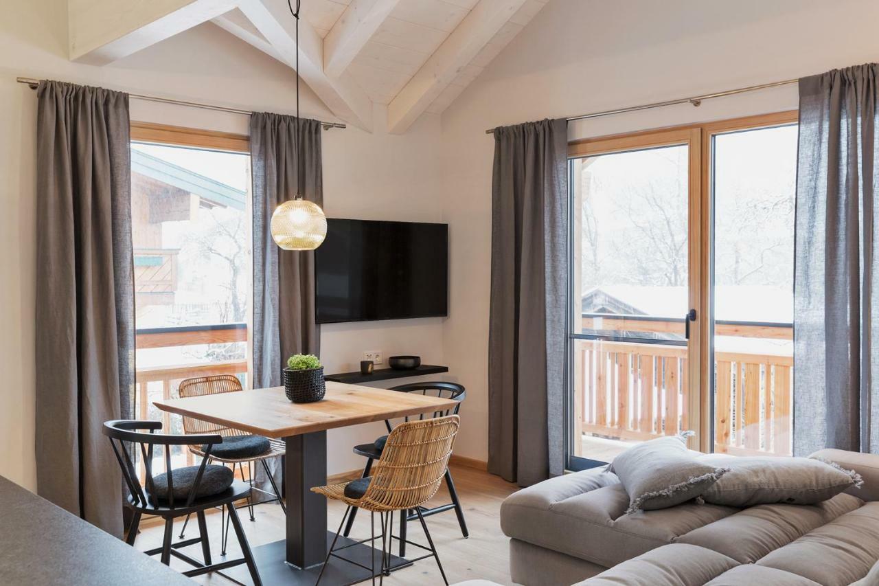 Bewegte Berge Apartments Saalfelden Exterior photo